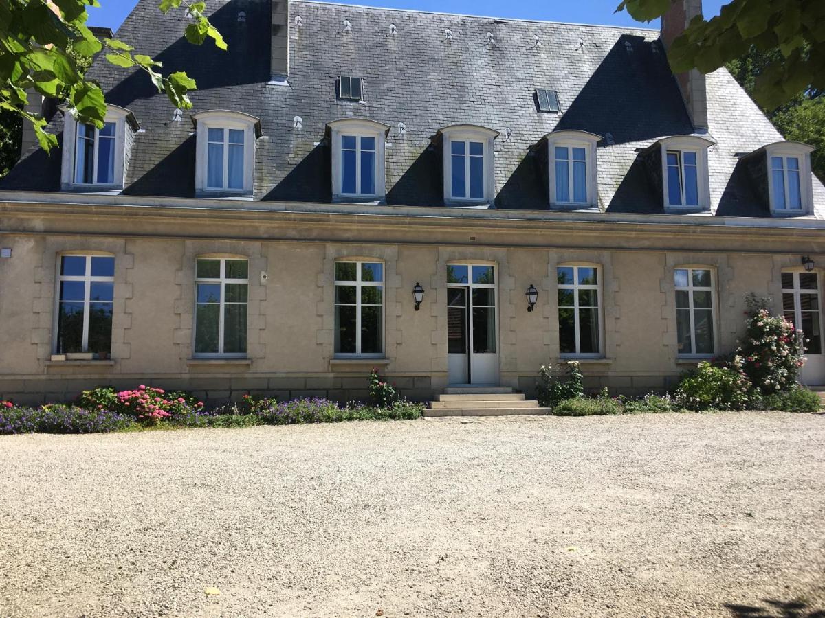 Le Chateau D'Hermonville B&B / Chambres D'Hotes Exteriör bild
