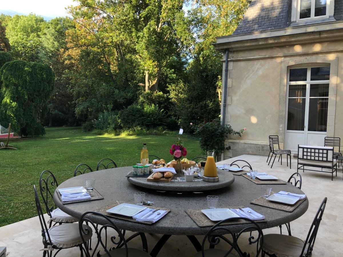 Le Chateau D'Hermonville B&B / Chambres D'Hotes Exteriör bild